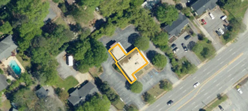 1533 Wade Hampton Blvd