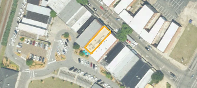 129 Main St