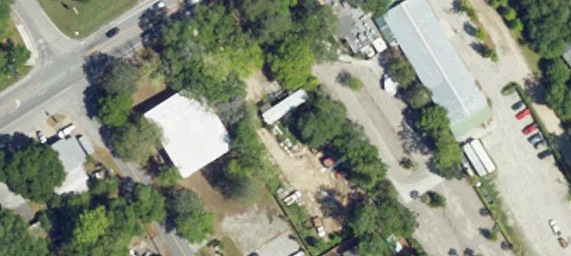 2871 Maybank Hwy