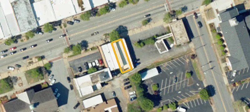 318 Main St