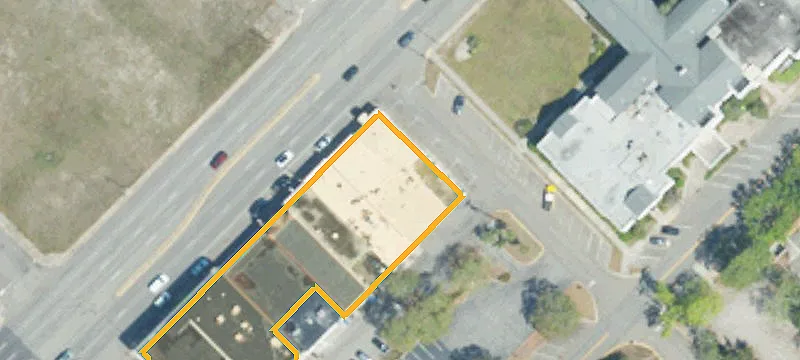 1220 Hwy 17th S