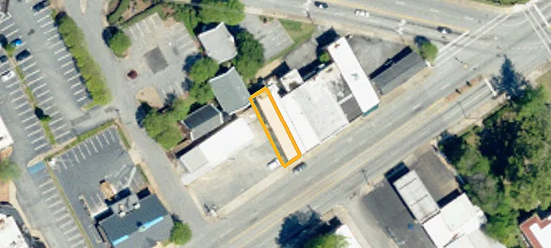 512 Main St