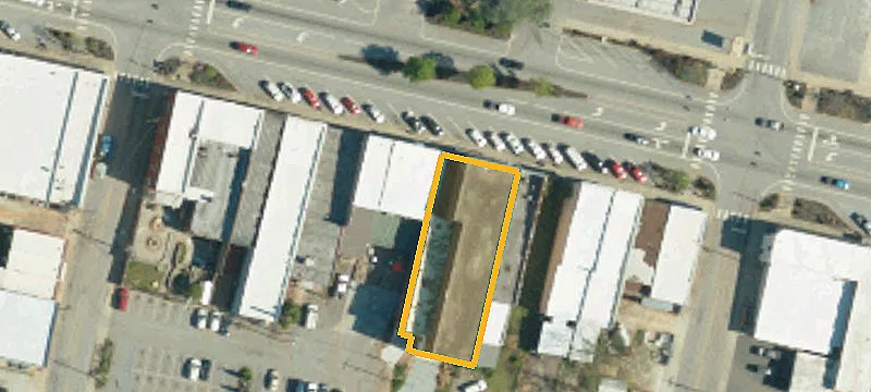220 Main St