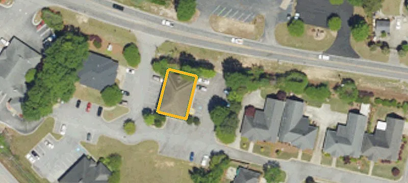 943 Old Cherokee Rd