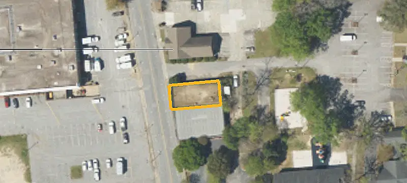 1114 Little St