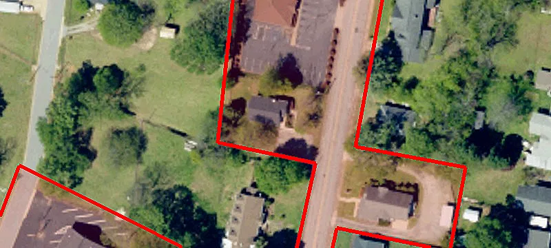 107 Memorial Dr