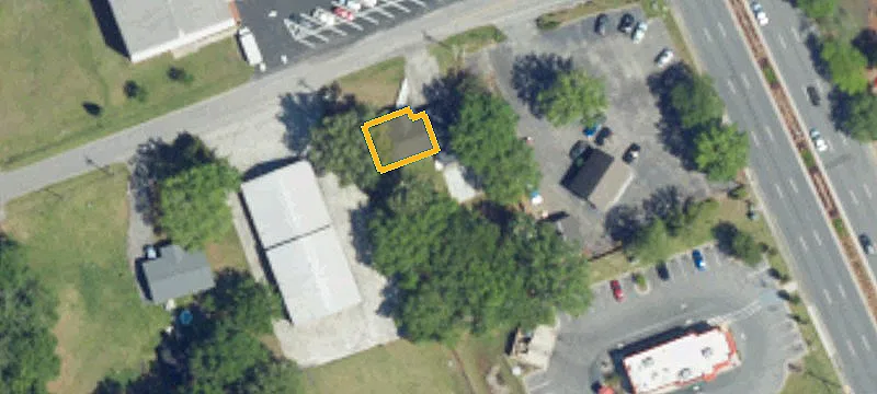 103 Laurel Ave