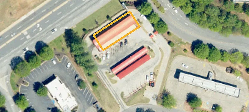2171 Main St