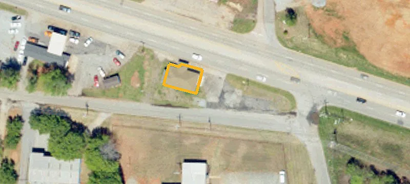 9821 Asheville Hwy