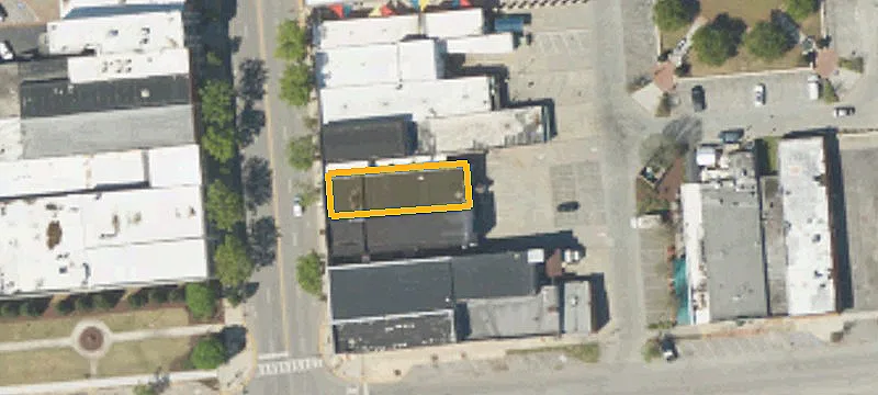 1012 Broad St