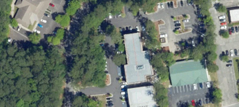 111 Springhall Dr