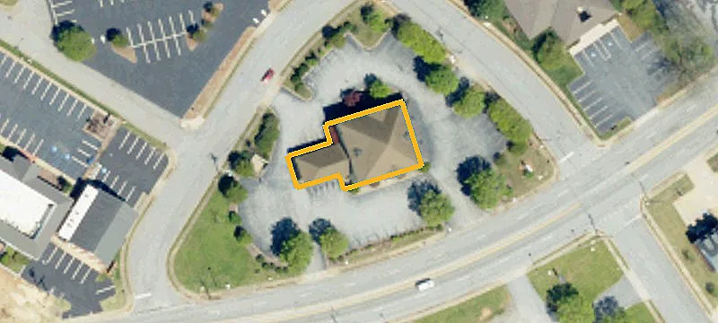 350 Henry St