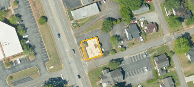 1100 Main St
