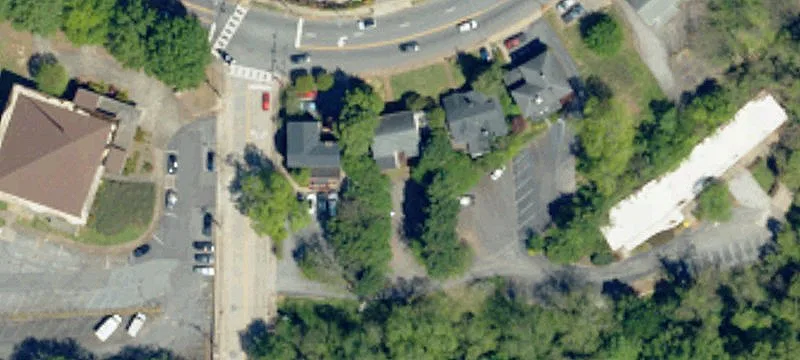 704 Mcbee Ave
