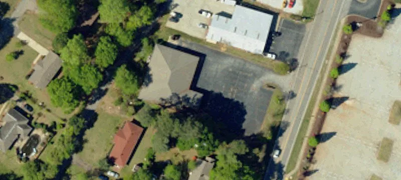 908 Mechanic St