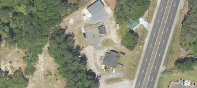 3447 Live Oak Dr