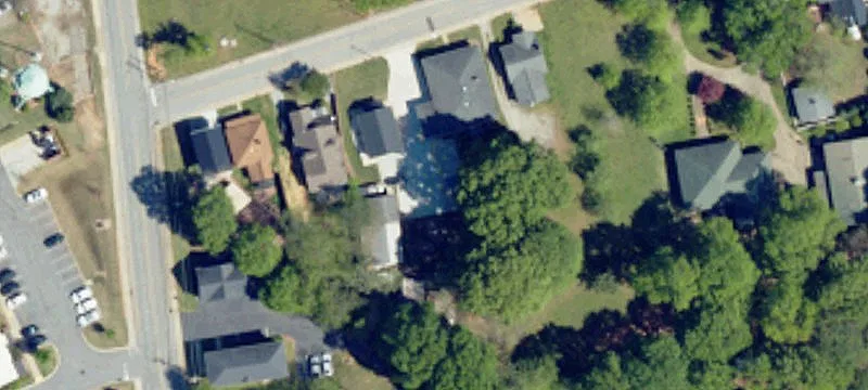 211 Trade St