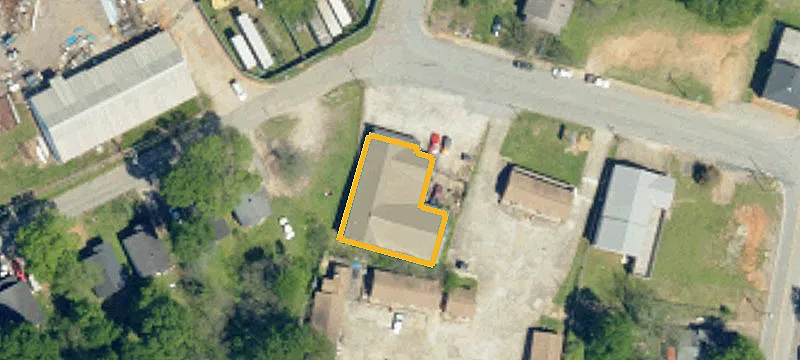 1211 Hampton Ave Ext