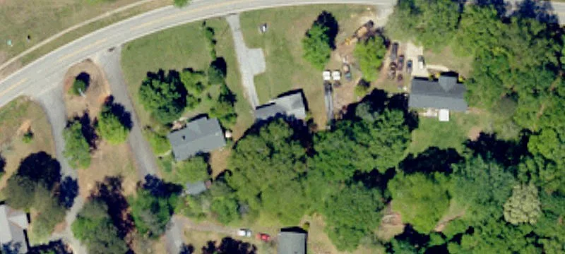 711 Fairview St