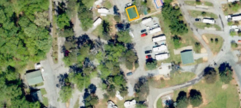 190 Pineridge Campground Rd