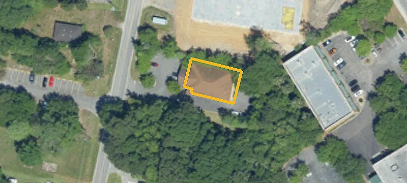 135 Berkeley Cir