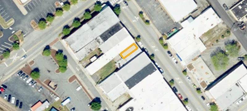 121 Main St