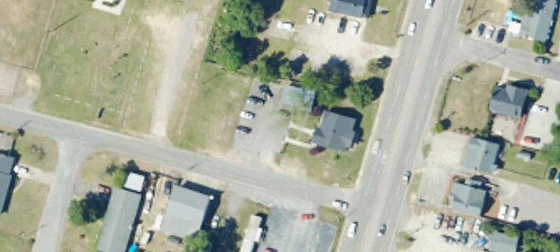 702 Edgefield Rd