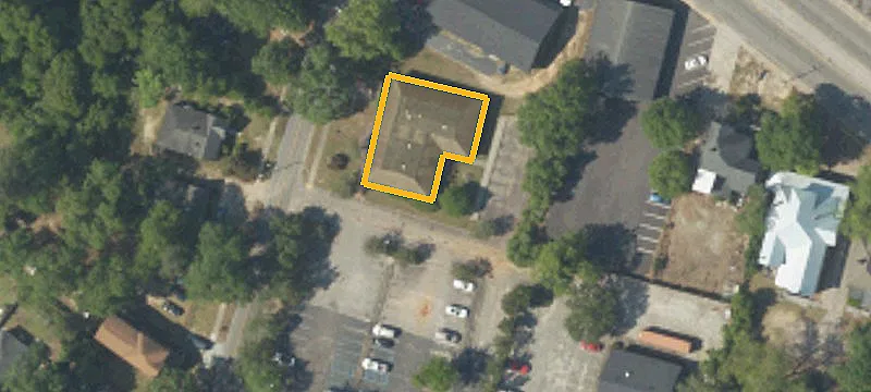 425 Salem Ave