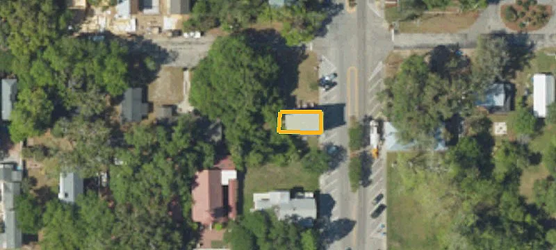 1119 Paris Ave