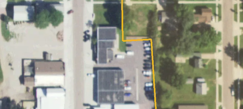 300 Main Ave