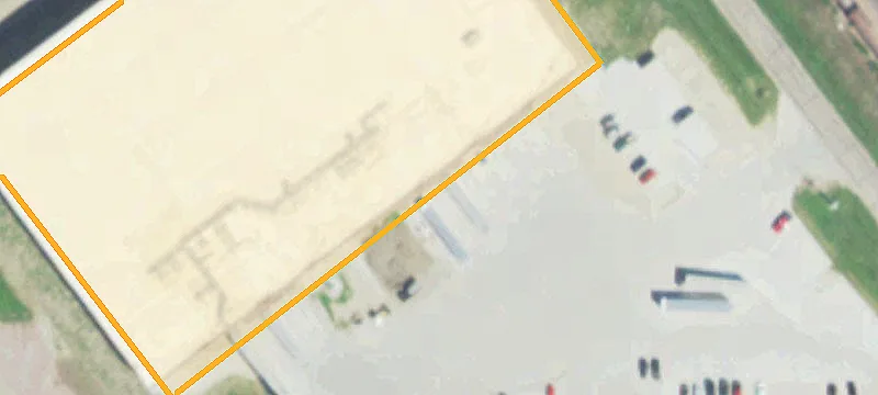 921 Military Rd