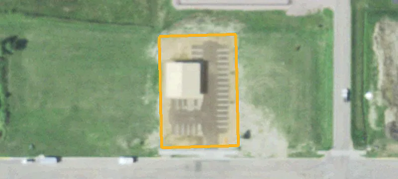 404 Opal Ln