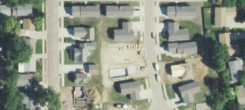 709 Edward Cir