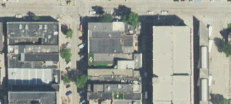 206 Phillips Ave