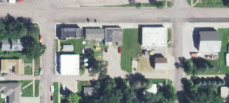 411 Broadway Ave