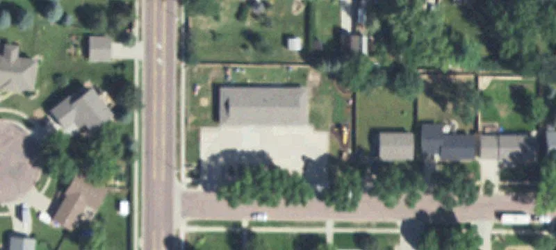100 Cedar St