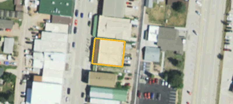 240 Main St