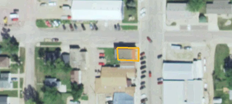 100 Main St