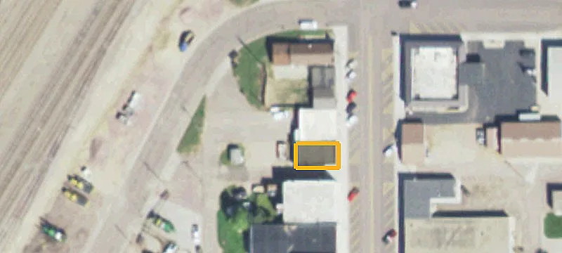 641 Main Ave