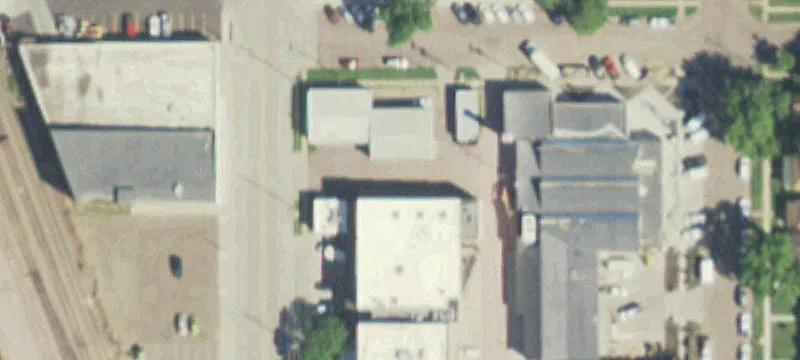 230 Weber Ave