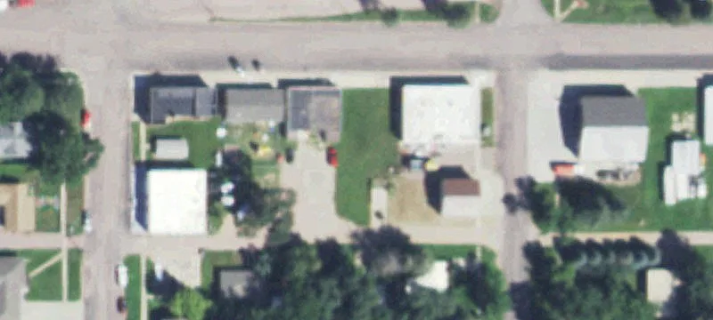415 Broadway Ave
