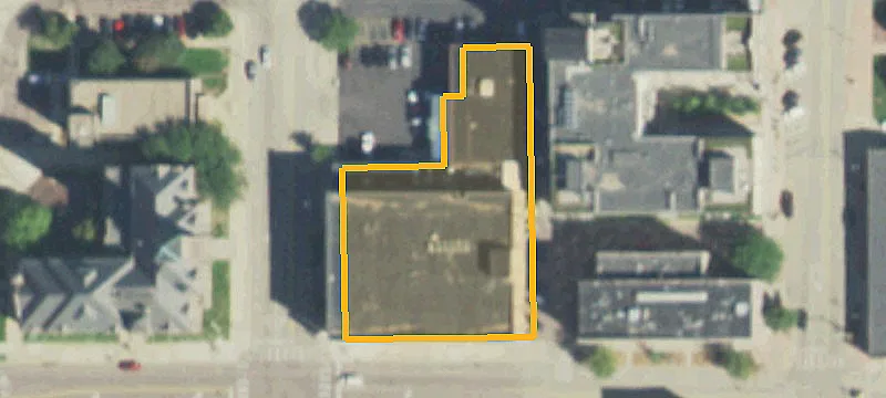 400 Main Ave