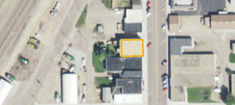 629 Main Ave
