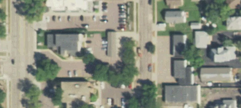 3901 Willow Ave