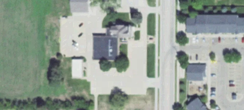 2901 Douglas Ave