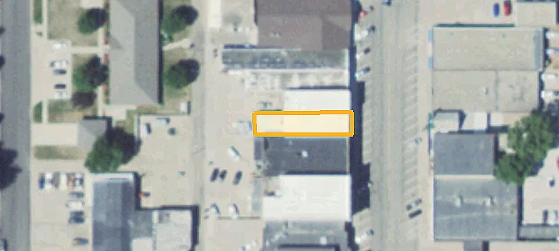 211 Broadway Ave