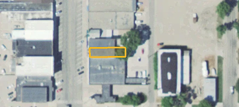 212 Broadway Ave