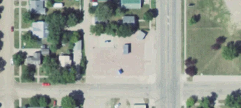 511 Broadway Ave