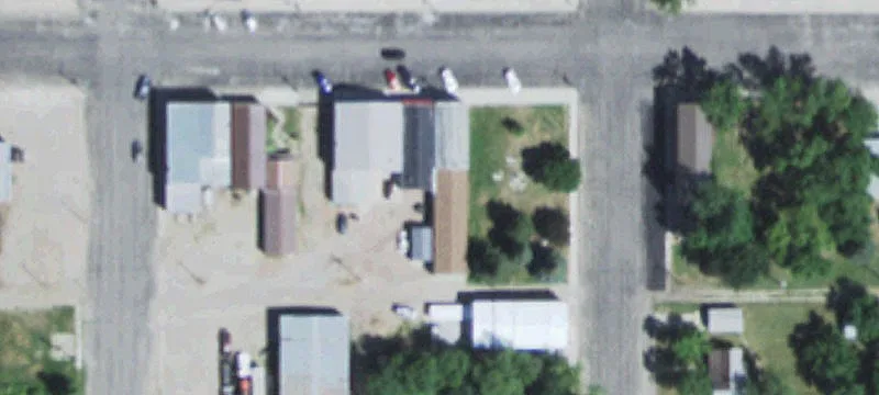 3033 Main St