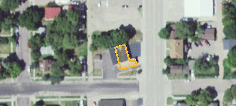 623 Sanborn Blvd